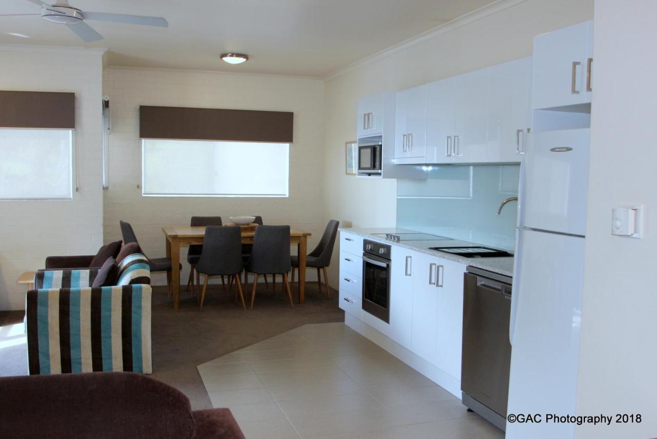 Mollymook Cove Apartments Екстер'єр фото